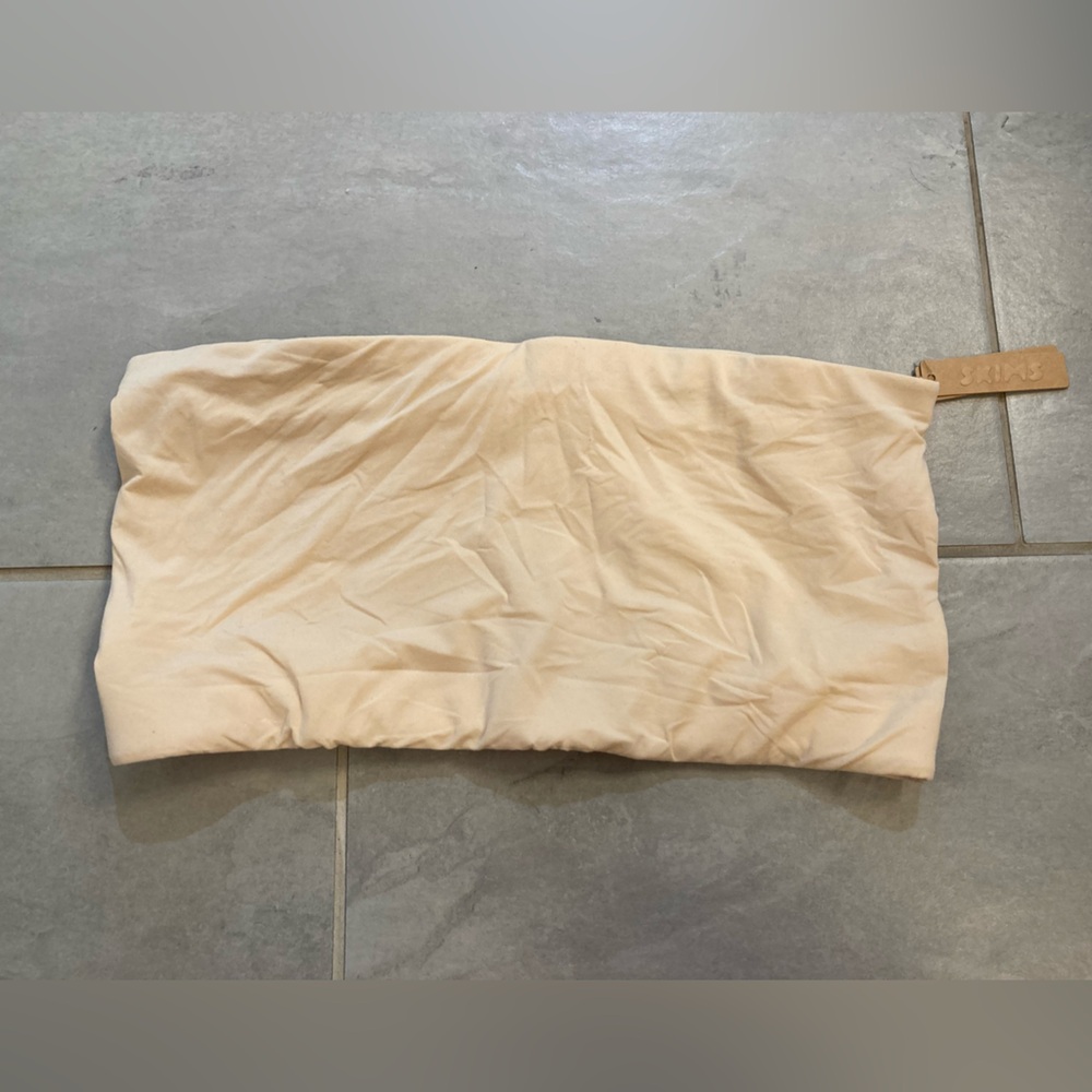 NWT SKIMS Strapless Bra Bandeau Sand Color Size 2X